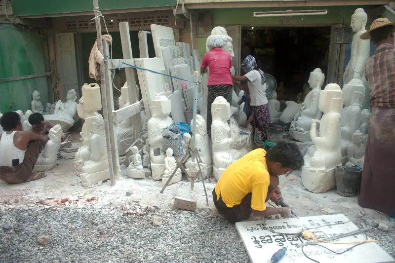 About Raj Laxmi Murti Art